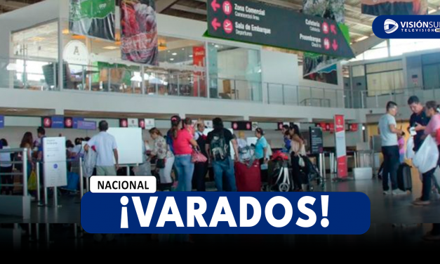 NACIONAL: AEROPUERTO DE TARAPOTO SE QUEDA SIN LUCES EN LA PISTA DE ATERRIZAJE Y CIENTOS DE PASAJEROS SE QUEDAN VARADOS