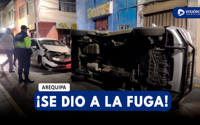 AREQUIPA: FUERTE CHOQUE SE REGISTRÓ EN EL CERCADO DE LA CIUDAD QUE DEJÓ A UNA PERSONA HERIDA