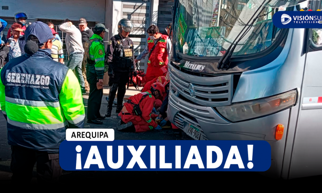 AREQUIPA: DOS BUSES DEL SIT PROTAGONIZAN FUERTE CHOQUE EN JOSÉ LUIS BUSTAMANTE Y RIVERO Y DEJAN A UNA MUJER HERIDA