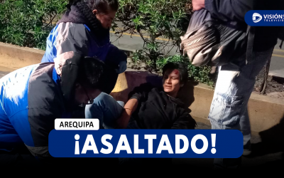 AREQUIPA: JOVEN ESTUDIANTE FUE ASALTADO Y LUEGO DELINCUENTES LO GOLPEARON EN LA AV. PARRA