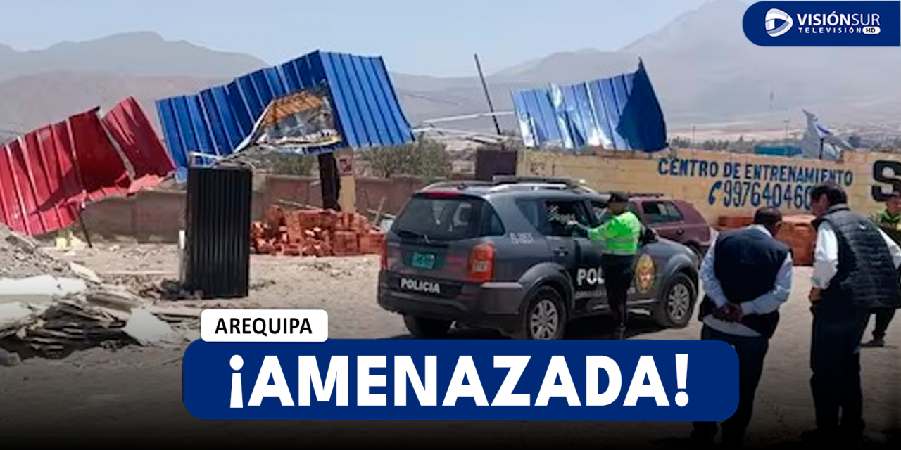 AREQUIPA: MADRE DE FAMILIA DENUNCIA SER AMENAZADA CON ARMAS DE FUEGO PARA QUE DESALOJE SU PROPIEDAD