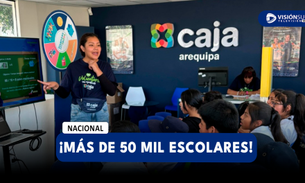 AREQUIPA: CAJA AREQUIPA RECIBE PREMIO POR CAPACITAR A MÁS DE 50 MIL ESCOLARES CON SU PROGRAMA EDUCATIVO “FINANZAS PARA TODOS”