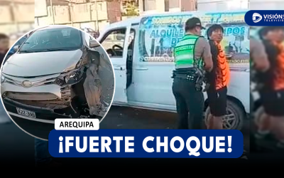 AREQUIPA: DETIENEN A VARÓN QUE CHOCÓ SU COMBI CONTRA UN AUTO EN CONO NORTE Y ESTARÍA EN PRESUNTO ESTADO DE EBRIEDAD