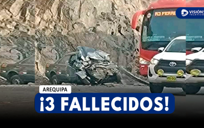 AREQUIPA: TRES FALLECIDOS DEJA CHOQUE ENTRE BUS INTERPROVINCIAL Y AUTO EN LA VÍA CERRO VERDE