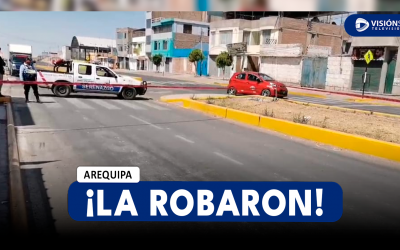 AREQUIPA: DELINCUENTES ARMADOS ROBAN CAMIONETA EN EL INGRESO DE PERUARBO A PLENA LUZ DEL DÍA