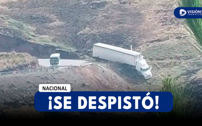 NACIONAL: CAMIÓN DE LA EMPRESA SCADI TERMINA AL COSTADO DE LA VÍA TRAS DESPISTA EN LA RUTA SICUANI – ESPINAR