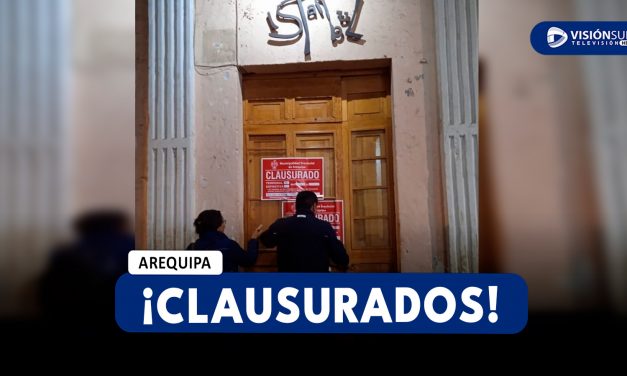 AREQUIPA: CLAUSURAN 3 LOCALES Y BOTAN A PONCHERAS EN LA CALLE SAN FRANCISCO DURANTE OPERATIVO