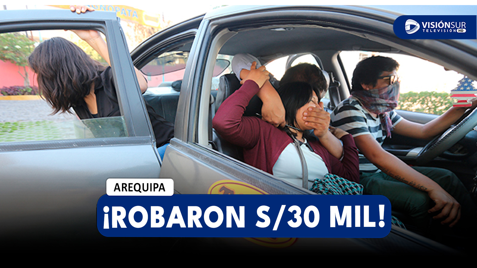 AREQUIPA: ABOGADA TERMINA GOLPEADA Y LE ROBAN MÁS DE S/30 MIL TRAS ABORDAR FALSO TAXI