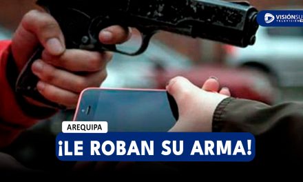 AREQUIPA: DELINCUENTES ASALTAN A EFECTIVO DE LA PNP Y LE ROBAN SU ARMA REGLAMENTARIA EN CERRO COLORADO