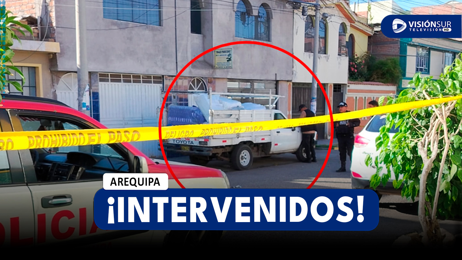 AREQUIPA: INTERVIENEN CAMIONETA CON PRESUNTAS PRENDAS Y OBJETOS ROBADOS EN PAUCARPATA