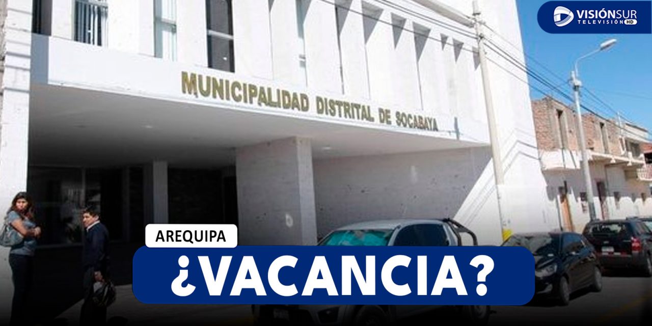 AREQUIPA: SESIÓN DE CONCEJO DEBATE VACANCIA DE ALCALDE DE SOCABAYA Y VECINOS LLEGAN PARA SABER RESULTADOS