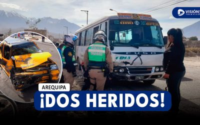 AREQUIPA: FUERTE CHOQUE ENTRE MINIVAN, UNA COMBI Y UN TICO DEJA A DOS PERSONAS HERIDAS EN CERRO COLORADO