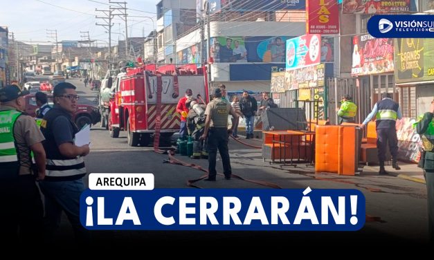 AREQUIPA: MUNICIPALIDAD DE PAUCARPATA CERRARÍA POLLERÍA DONDE SE REGISTRÓ AMAGO DE INCENDIO