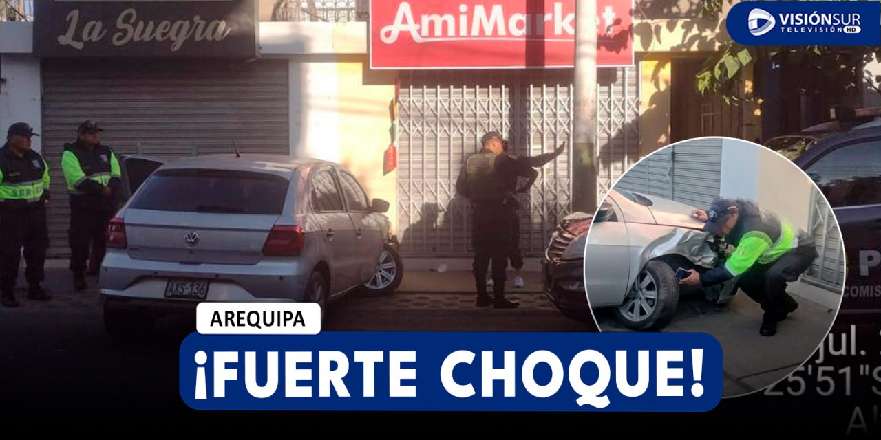 AREQUIPA: FUERTE CHOQUE EN LA AV. TÚPAC AMARU DEJA UN AUTO IMPACTADO CONTRA UN ÁRBOL