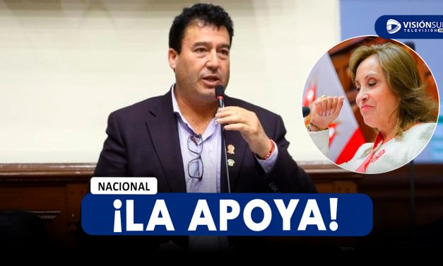 NACIONAL: CONGRESISTA EDWIN MARTÍNEZ ASEGURA QUE GOBIERNO DE BOLUARTE FUE MEJOR QUE LOS ANTERIORES