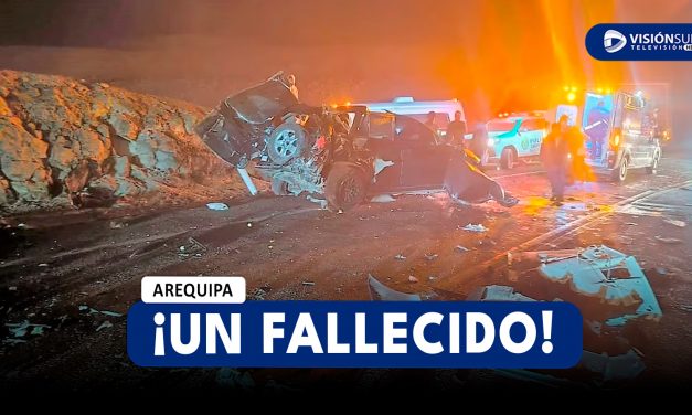 AREQUIPA: TRIPLE CHOQUE EN LA VÍA DE INGRESO A AREQUIPA DEJA UNA PERSONA SIN VIDA Y VARIOS HERIDOS