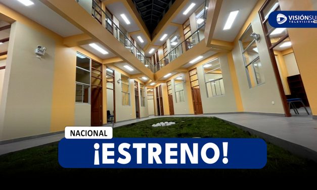 NACIONAL: CHAVIÑA ESTRENA MODERNO CENTRO CÍVICO: SERVICIOS MUNICIPALES DE PRIMER NIVEL EN AYACUCHO