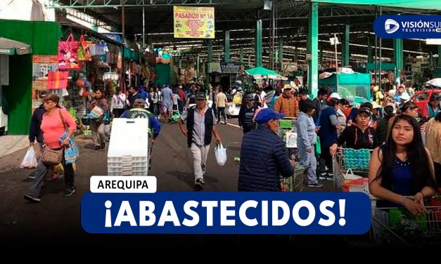 AREQUIPA: CAMIONES ABASTECEN A LAS PRINCIPALES PLATAFORMAS DE LA CIUDAD TRAS VARIOS DÍAS DE PARALIZACIÓN