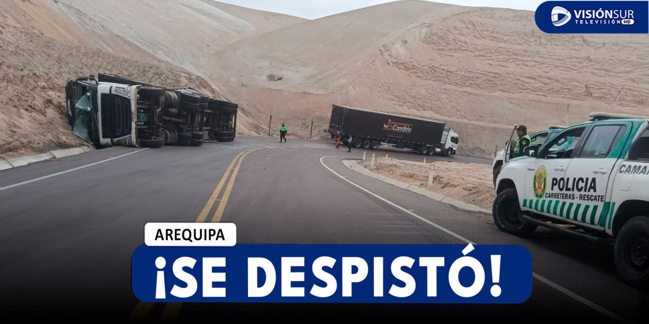AREQUIPA: FUERTE ACCIDENTE SE REGISTRÓ EN LA VÍA COSTANERA DONDE UN CAMIÓN TERMINÓ FUERA DE LA CARRETERA