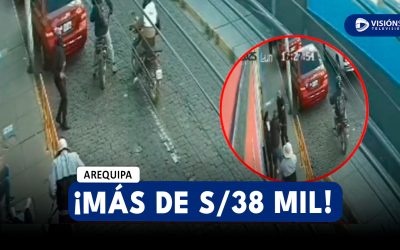 AREQUIPA: PAREJA SUFRE EL ROBO DE MÁS DE S/38 MIL EN EFECTIVO CUANDO CAMINABA POR EL CERCADO DE LA CIUDAD