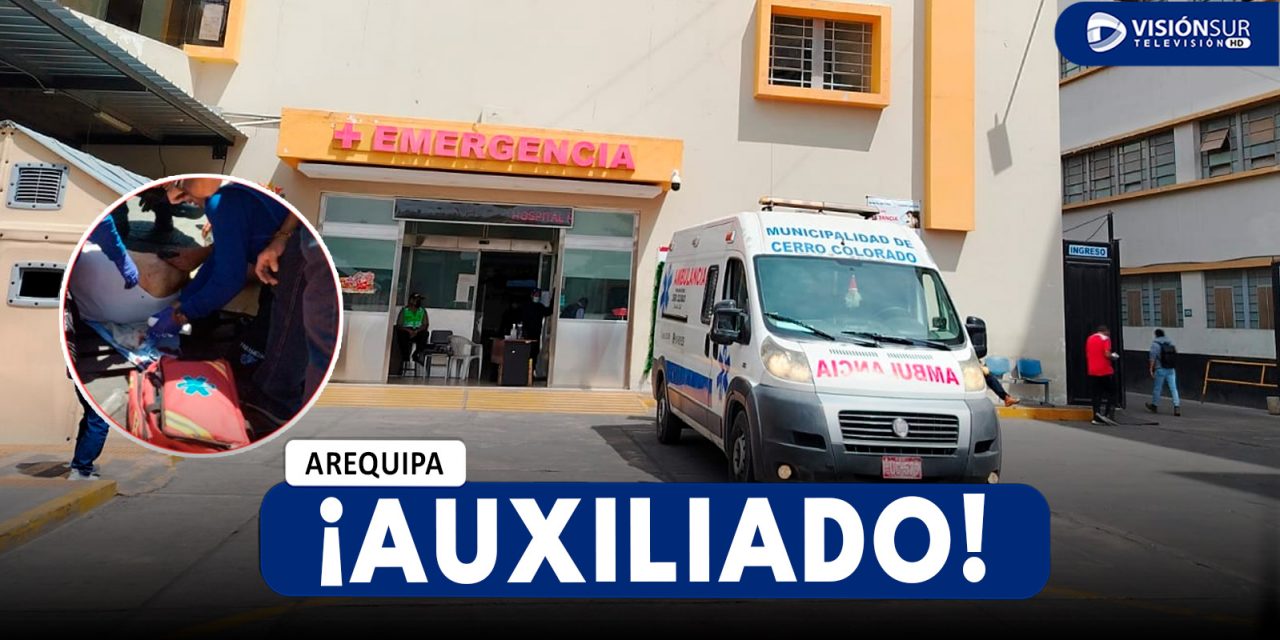 AREQUIPA: ADULTO MAYOR CAE DE COMBI MIENTRAS INTENTABA BAJAR DEBIDO A QUE CHOFER ACELERÓ