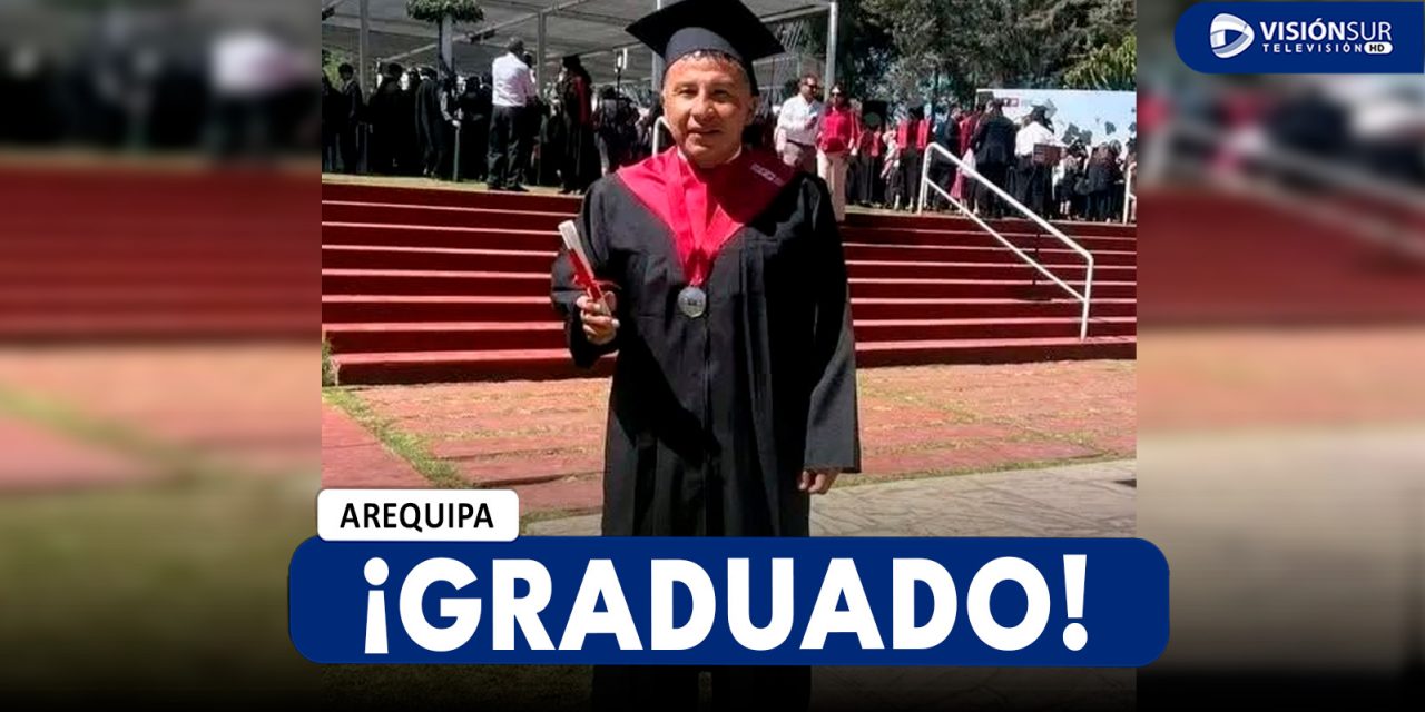 AREQUIPA: “CACHETE” ZÚÑIGA SE GRAUDA DE ABOGADO MIENTRAS DIRIGÍA CLUB DE TACNA