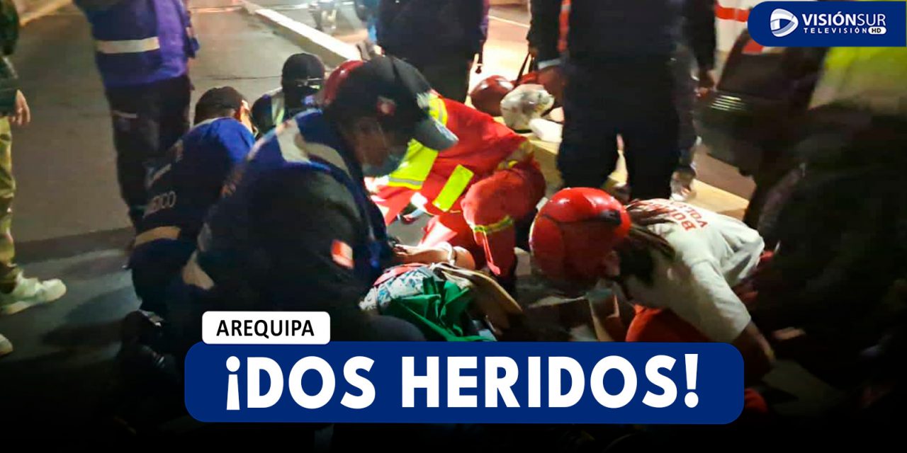 AREQUIPA: FUERTE CHOQUE EN LA AV. VENEZUELA DEJA A DOS PERSONAS GRAVEMENTE HERIDAS