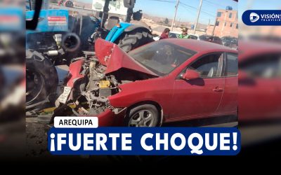 AREQUIPA: FUERTE ACCIDENTE REGISTRADO EN LA VARIANTE DE UCHUMAYO DEJÓ VARIOS DAÑOS MATERIALES