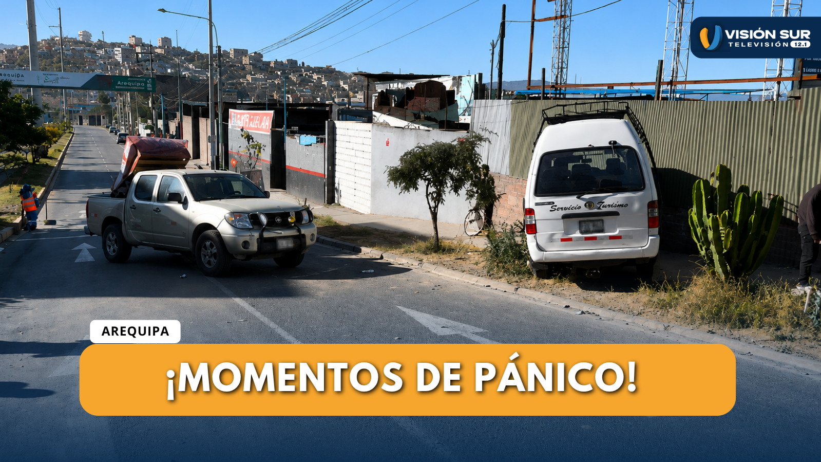 CHOQUE ENTRE CAMIONETA Y MOVILIDAD ESCOLAR CON 10 ESTUDIANTES CASI TERMINA EN TRAGEDIA