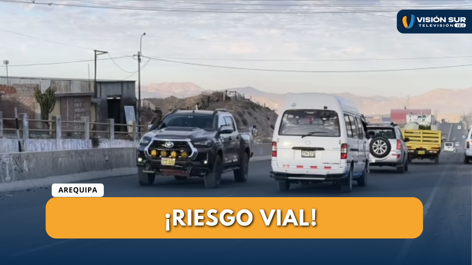 CONDUCTORES HACEN LO QUE QUIEREN EN LA AUTOPISTA AREQUIPA–LA JOYA A DÍAS DE LA INAUGURACIÓN DEL PUENTE VIRGEN DE CHAPI 